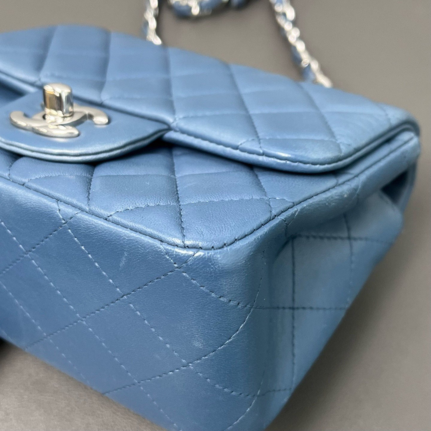 Chanel - Classic Flap Mini (Rectangular) - Lambskin leather - Blue - (mini)