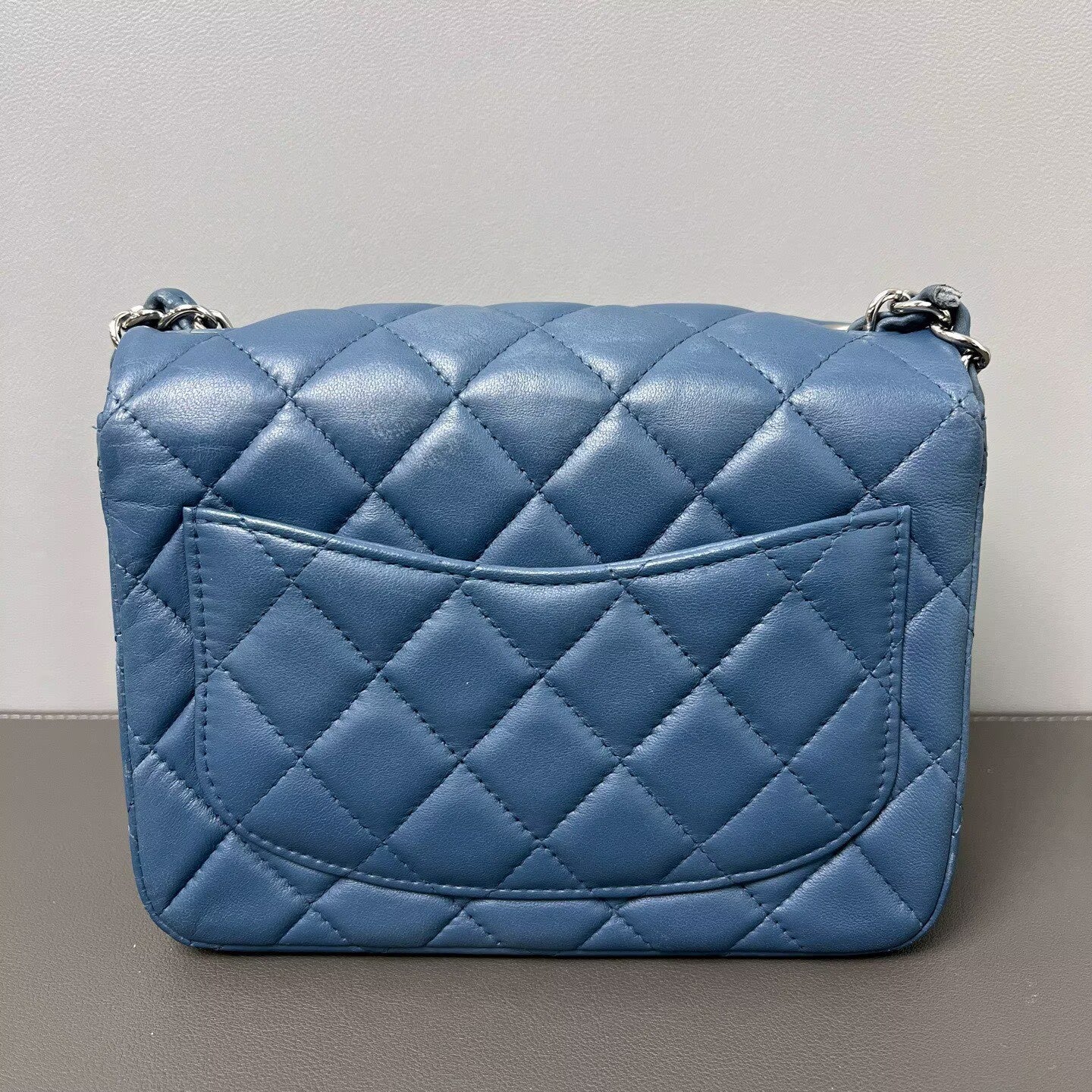 Chanel - Classic Flap Mini (Rectangular) - Lambskin leather - Blue - (mini)