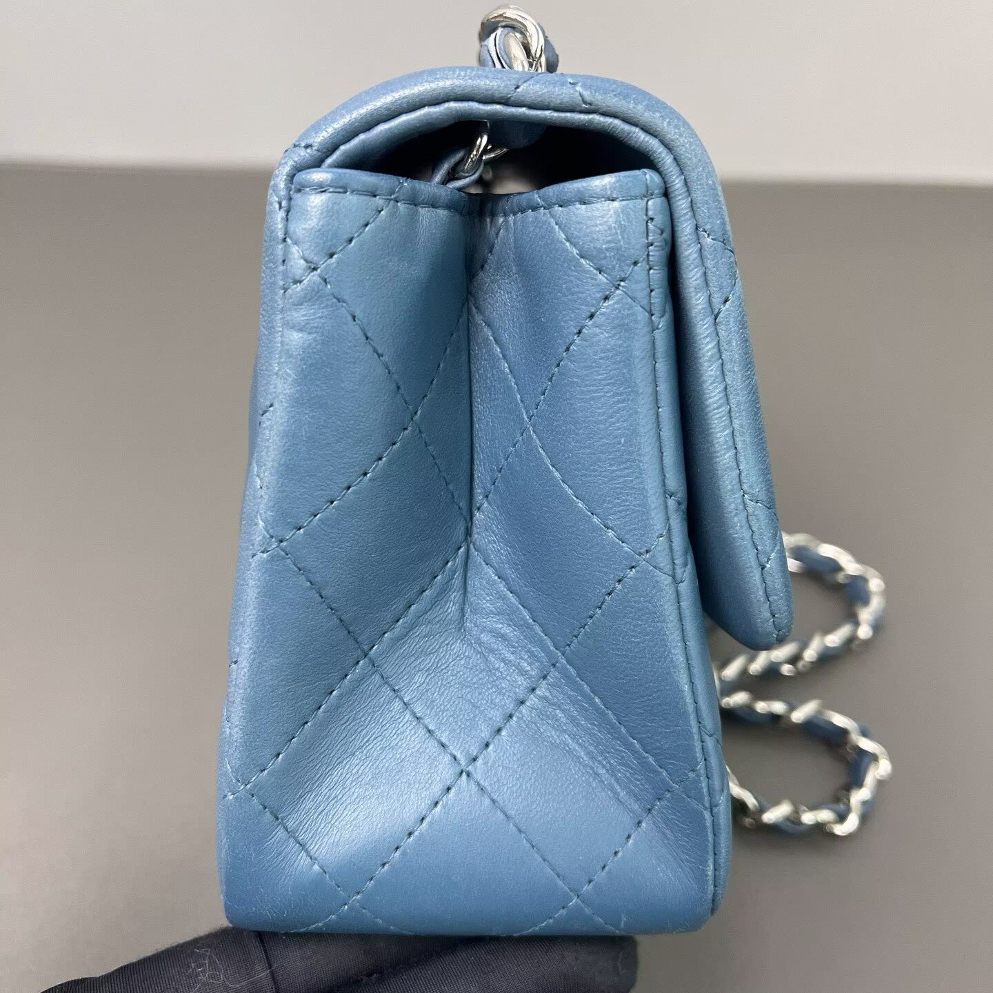 Chanel - Classic Flap Mini (Rectangular) - Lambskin leather - Blue - (mini)