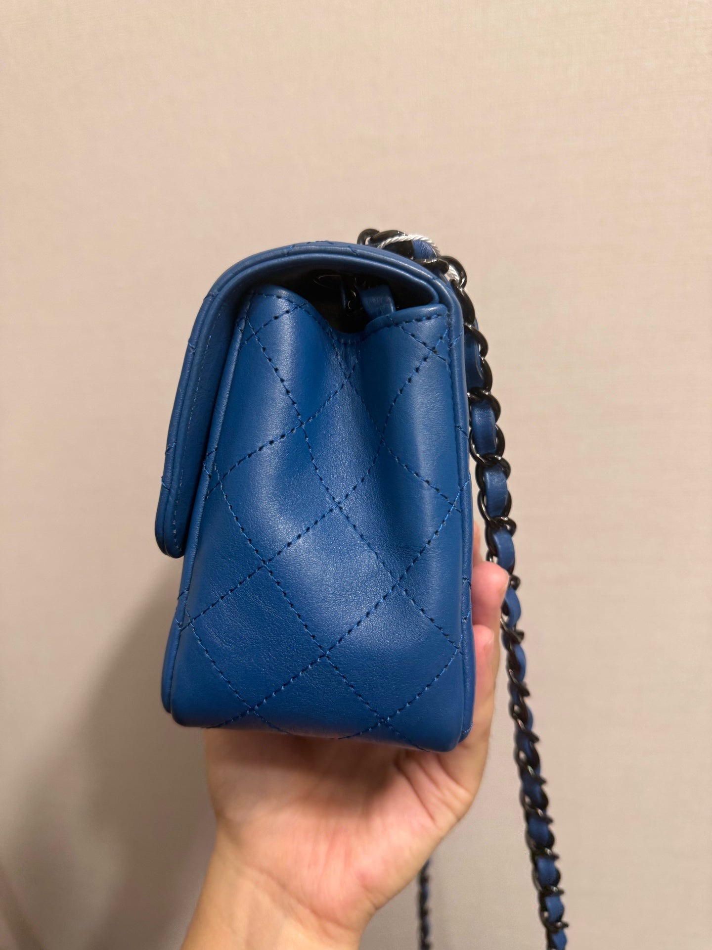 Chanel - Classic Flap Mini (Rectangular) - Lambskin leather - Blue - (mini)