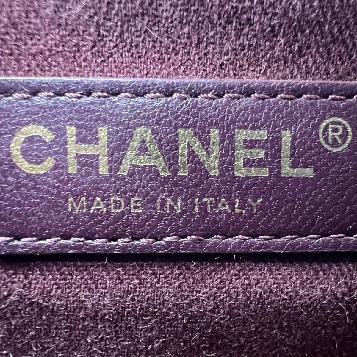 Chanel - Classic Flap - Patent leather - Black - (medium)