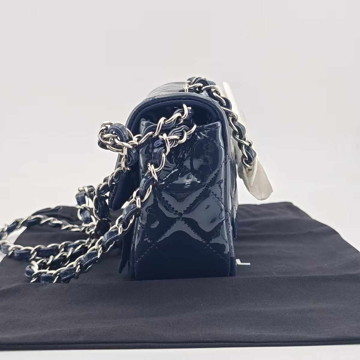 Chanel - Classic Flap - Patent leather - Blue - (mini)