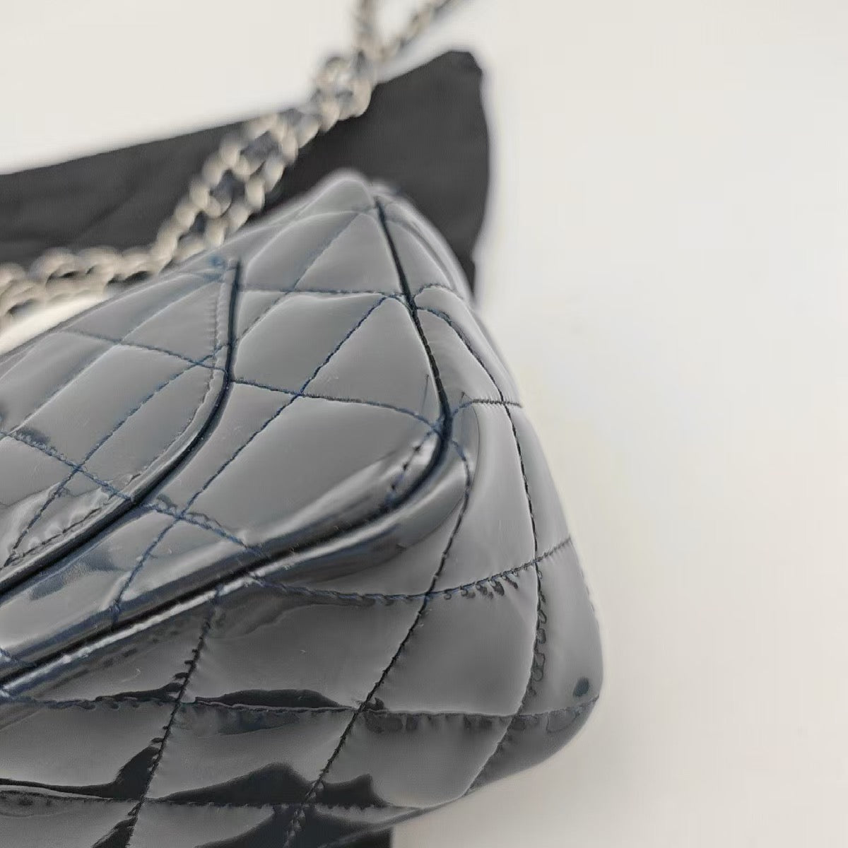 Chanel - Classic Flap - Patent leather - Blue - (mini)