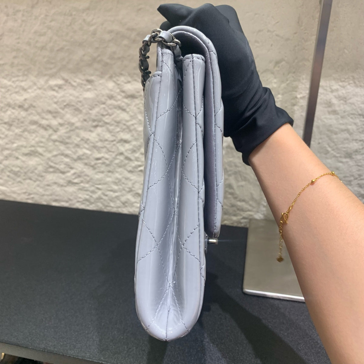 Chanel - Classic Flap - Patent leather - Grey - (Large)