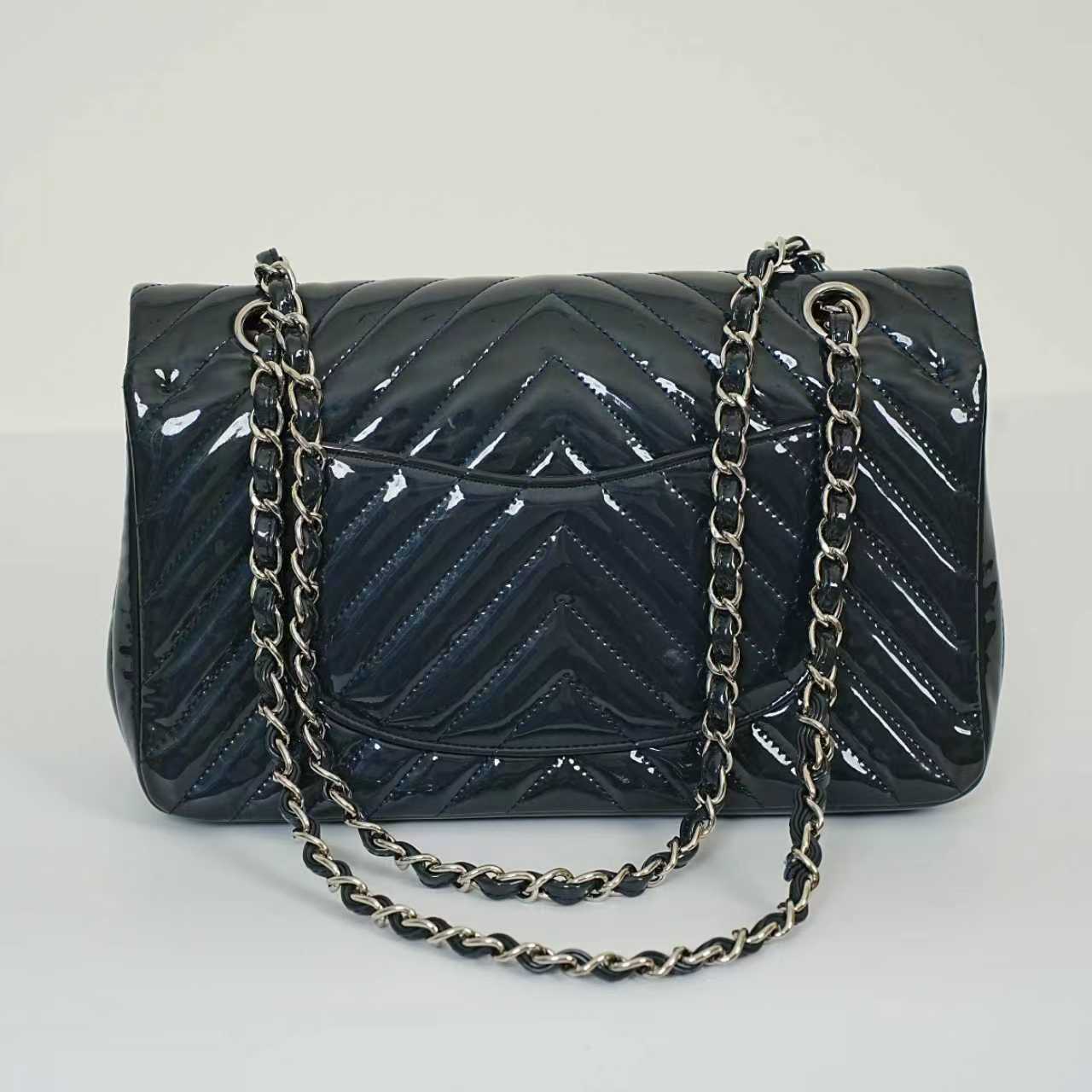 Chanel - Classic Flap - Patent leather - Navy - (medium)