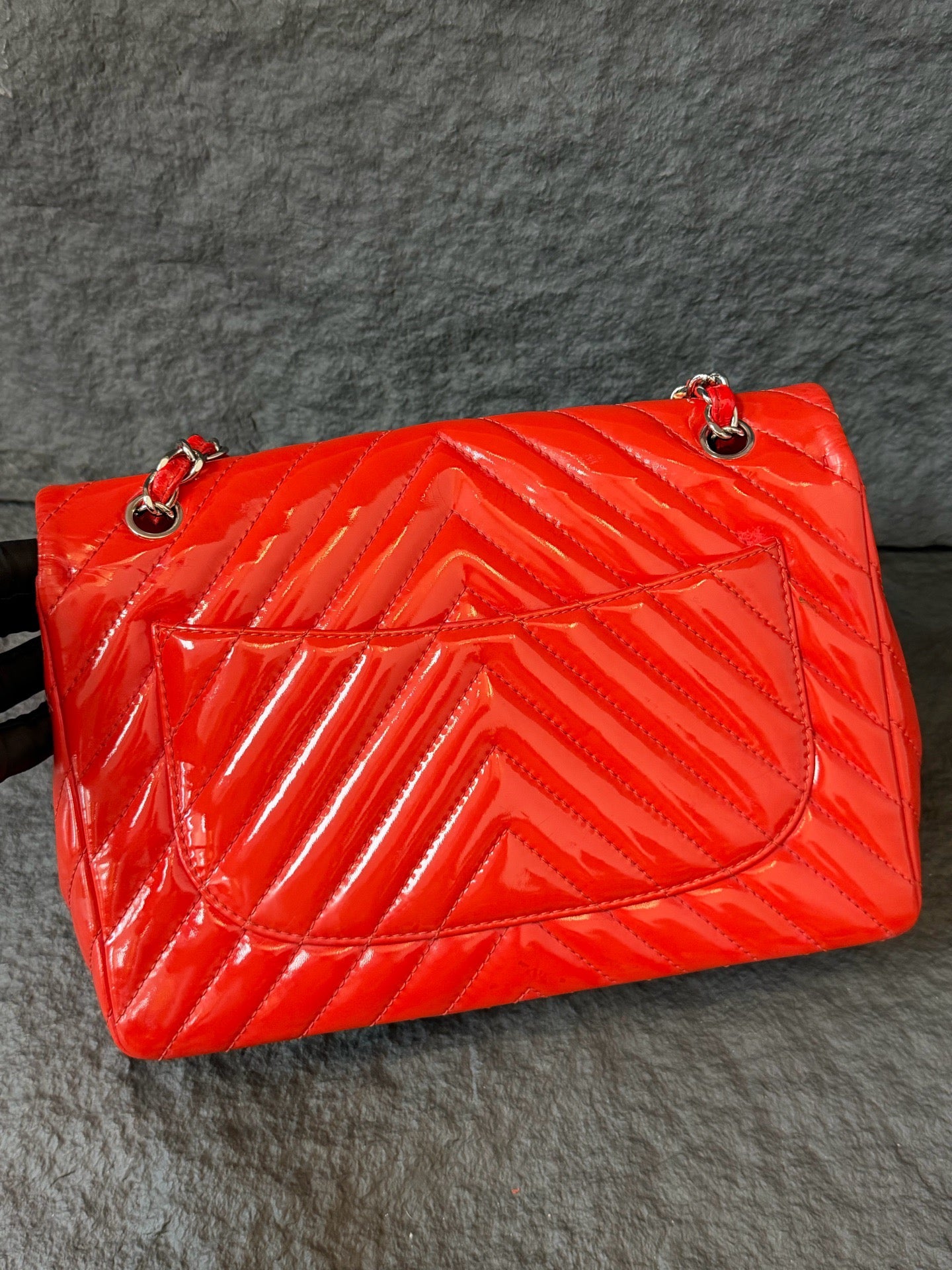 Chanel - Classic Flap - Patent leather - Orange - (Large)