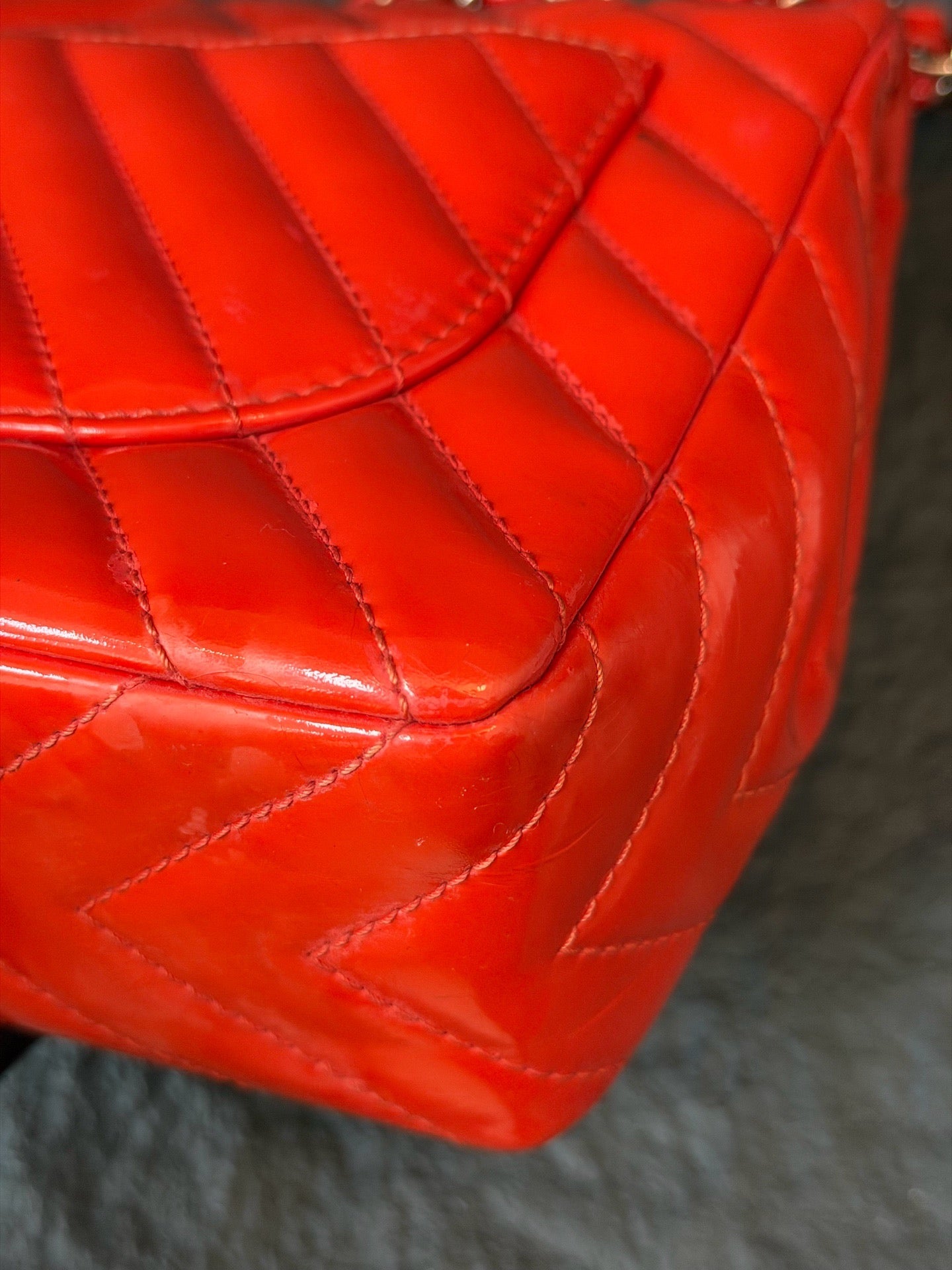 Chanel - Classic Flap - Patent leather - Orange - (Large)