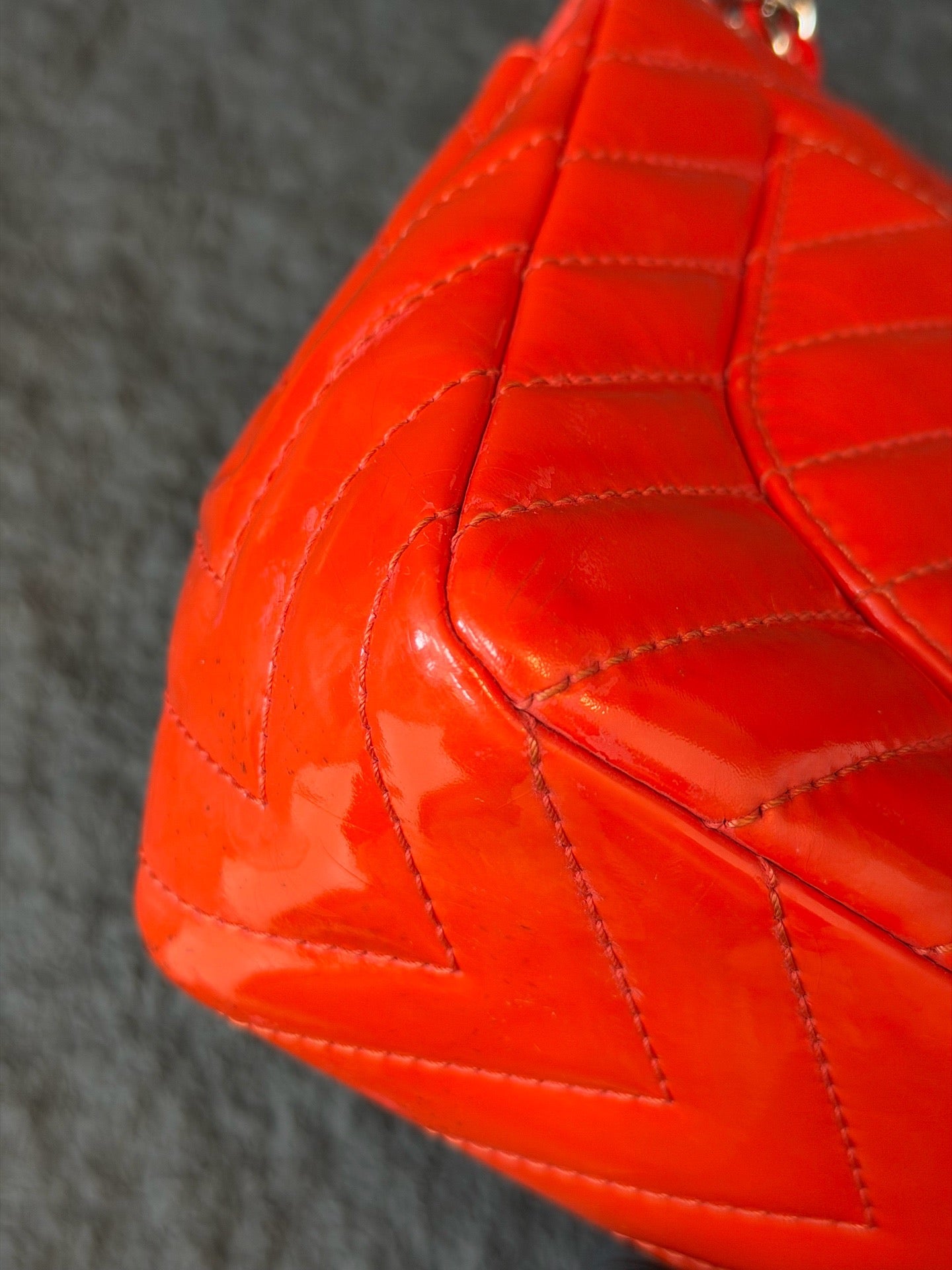 Chanel - Classic Flap - Patent leather - Orange - (Large)