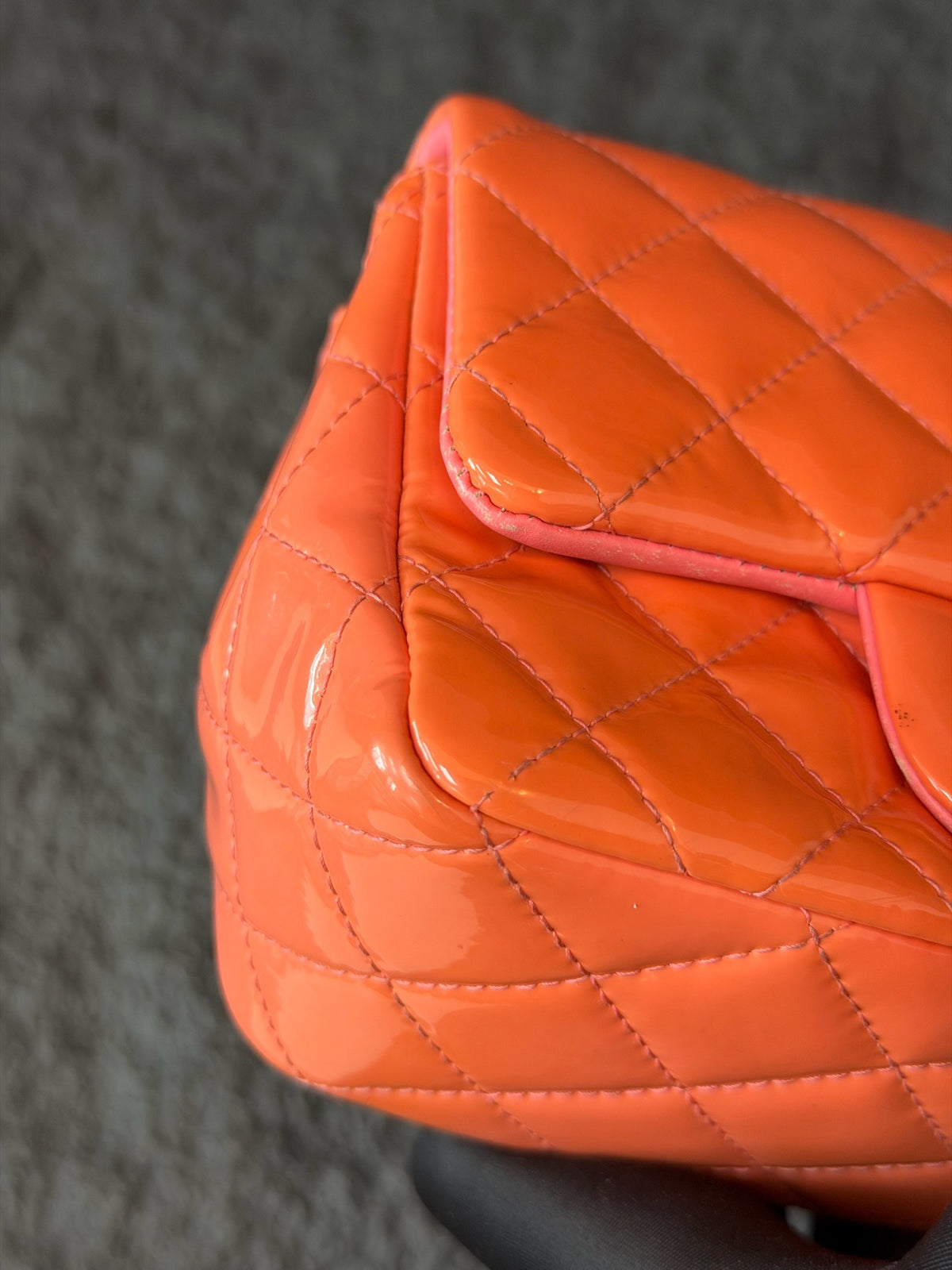 Chanel - Classic Flap - Patent leather - Orange - (mini)