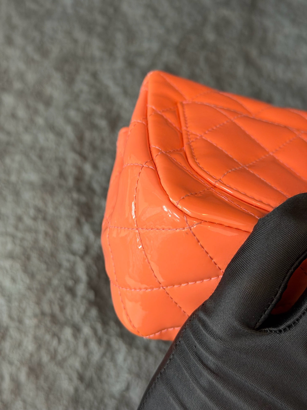 Chanel - Classic Flap - Patent leather - Orange - (mini)