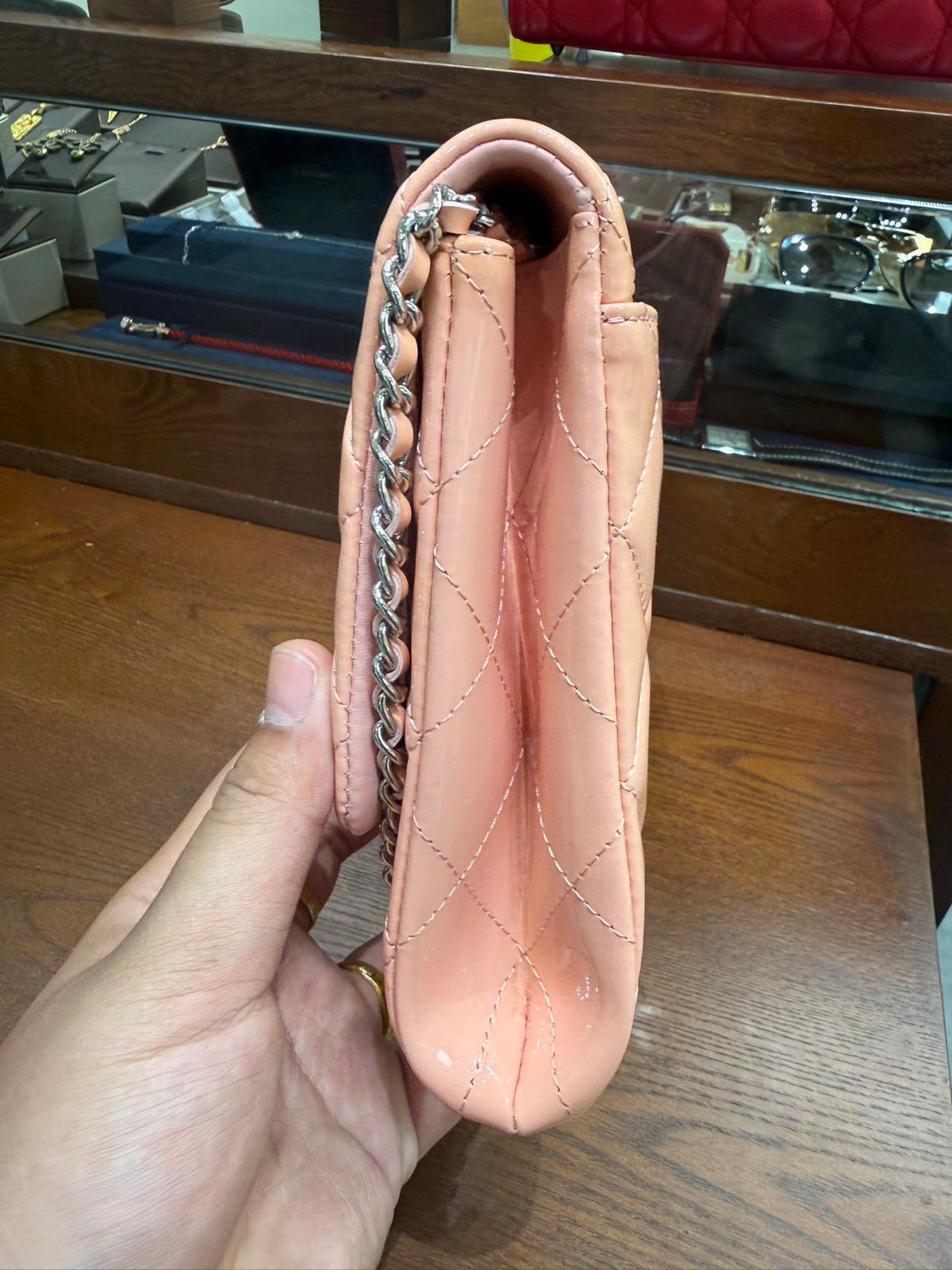 Chanel - Classic Flap - Patent leather - Pink