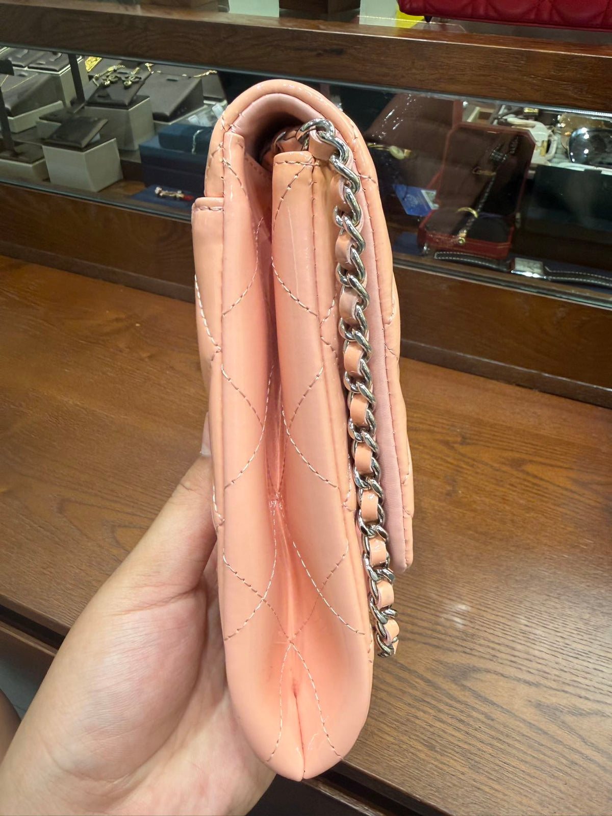 Chanel - Classic Flap - Patent leather - Pink