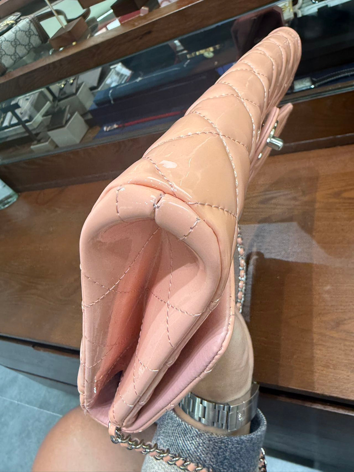Chanel - Classic Flap - Patent leather - Pink