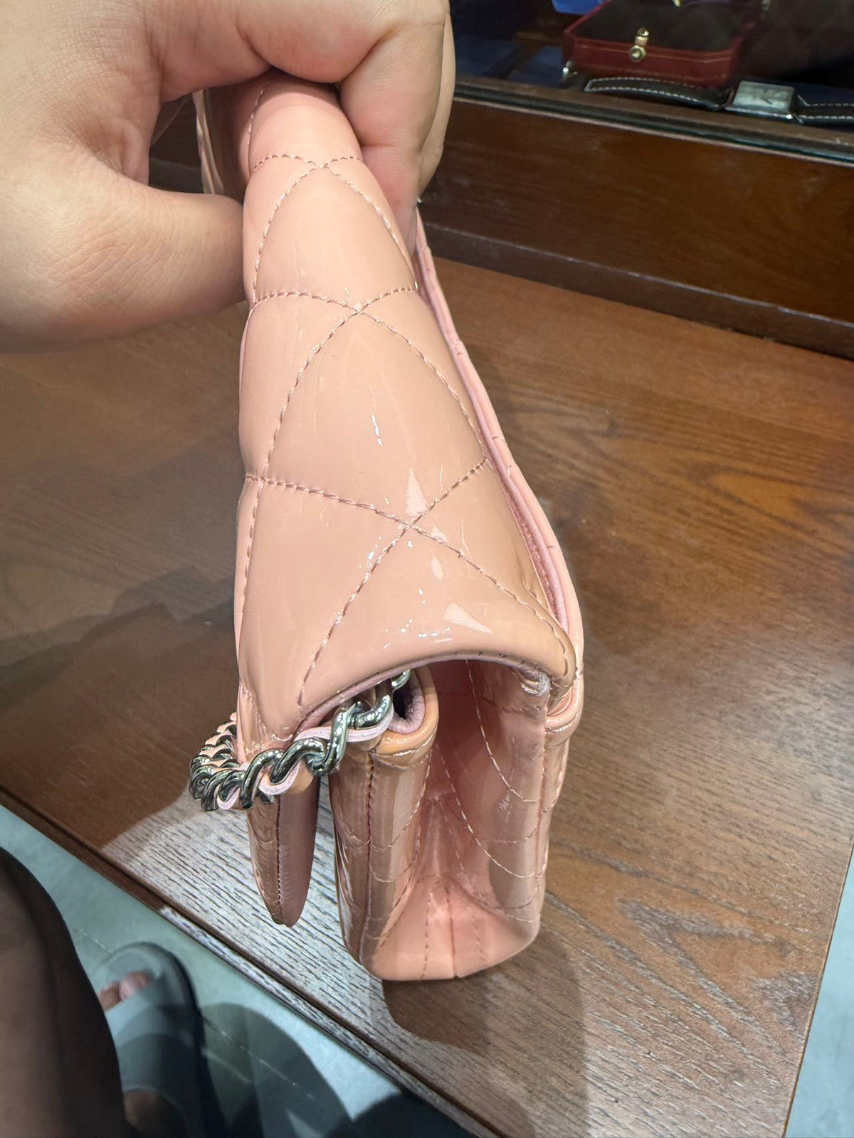 Chanel - Classic Flap - Patent leather - Pink