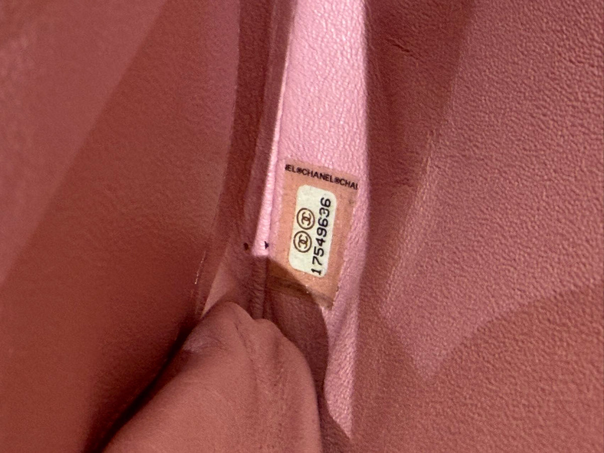 Chanel - Classic Flap - Patent leather - Pink