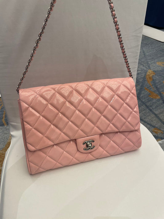 Chanel - Classic Flap - Patent leather - Pink - (medium)