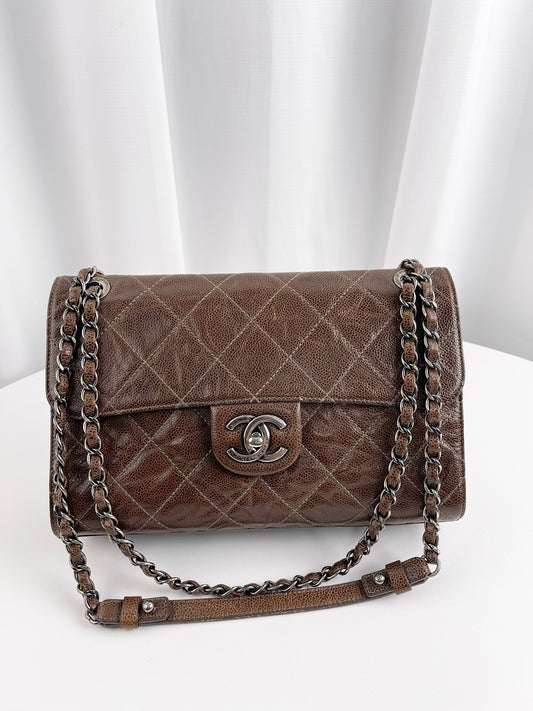 Chanel - Classic Flap Seasonal - Leather - Brown