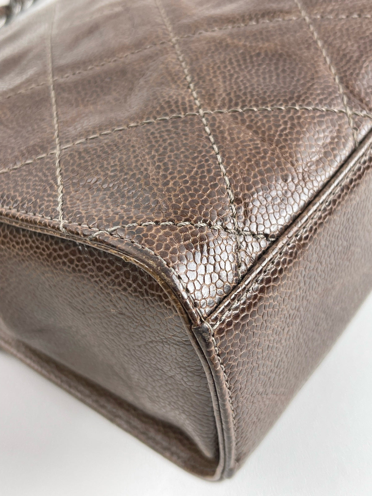 Chanel - Classic Flap Seasonal - Leather - Brown