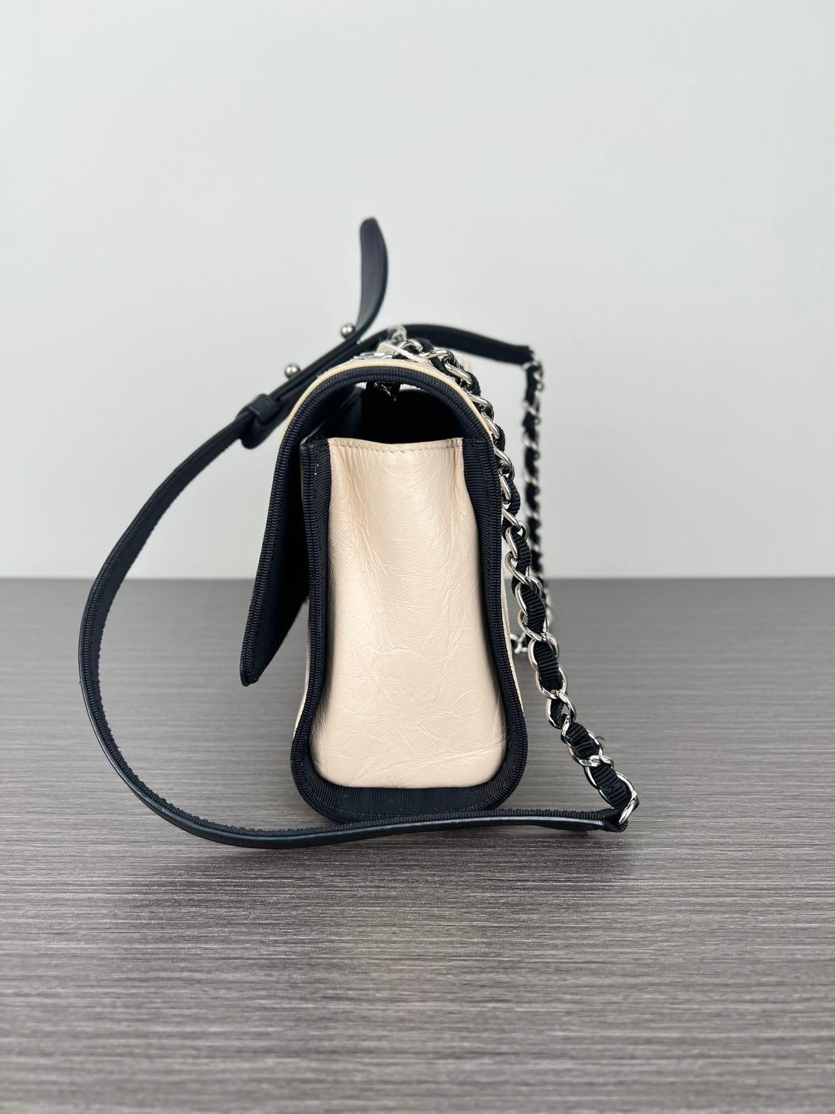Chanel - Classic Flap Small - Leather - Multicolour - (small)