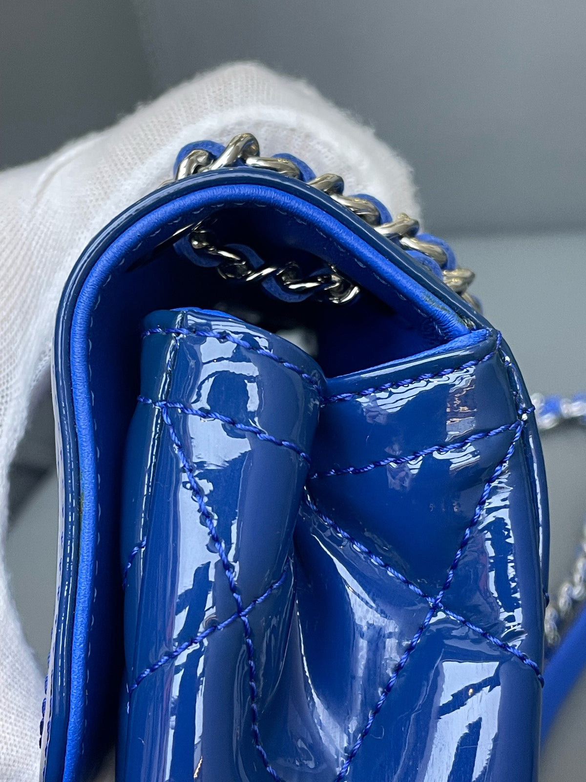 Chanel - Classic Flap Small - Patent leather - Blue - (small)