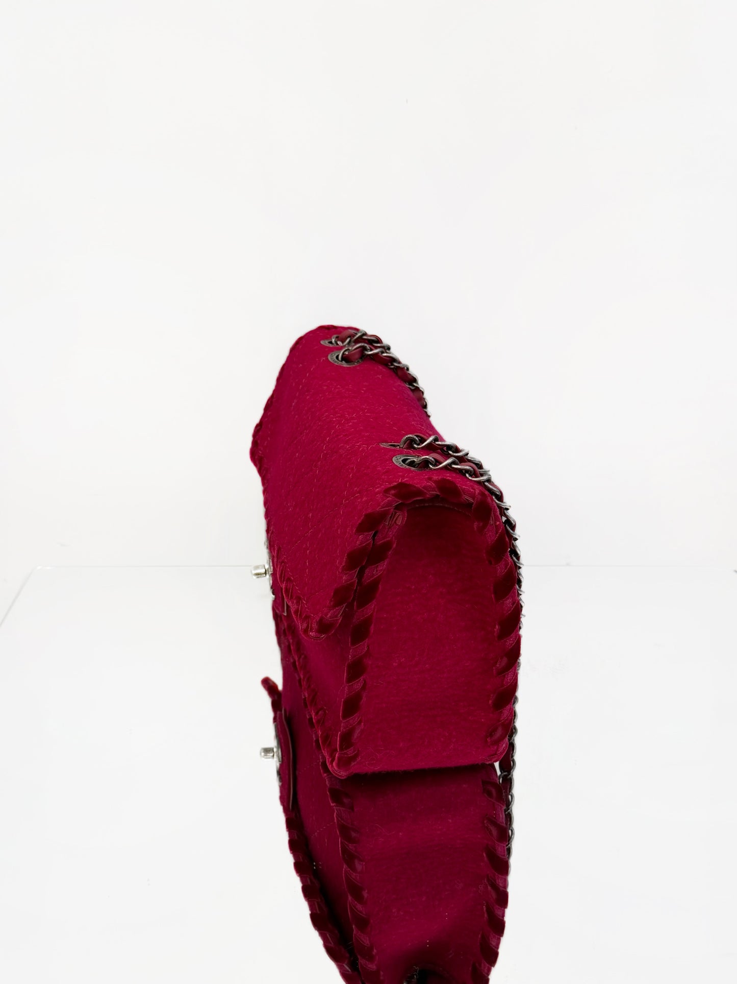 Chanel - Classic Flap - Suede - Red - (medium)