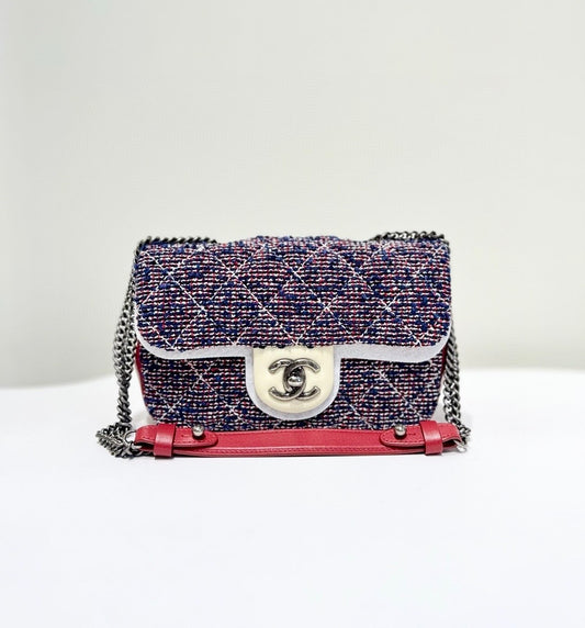 Chanel - Classic Flap - Tweed - Multicolour - (small)