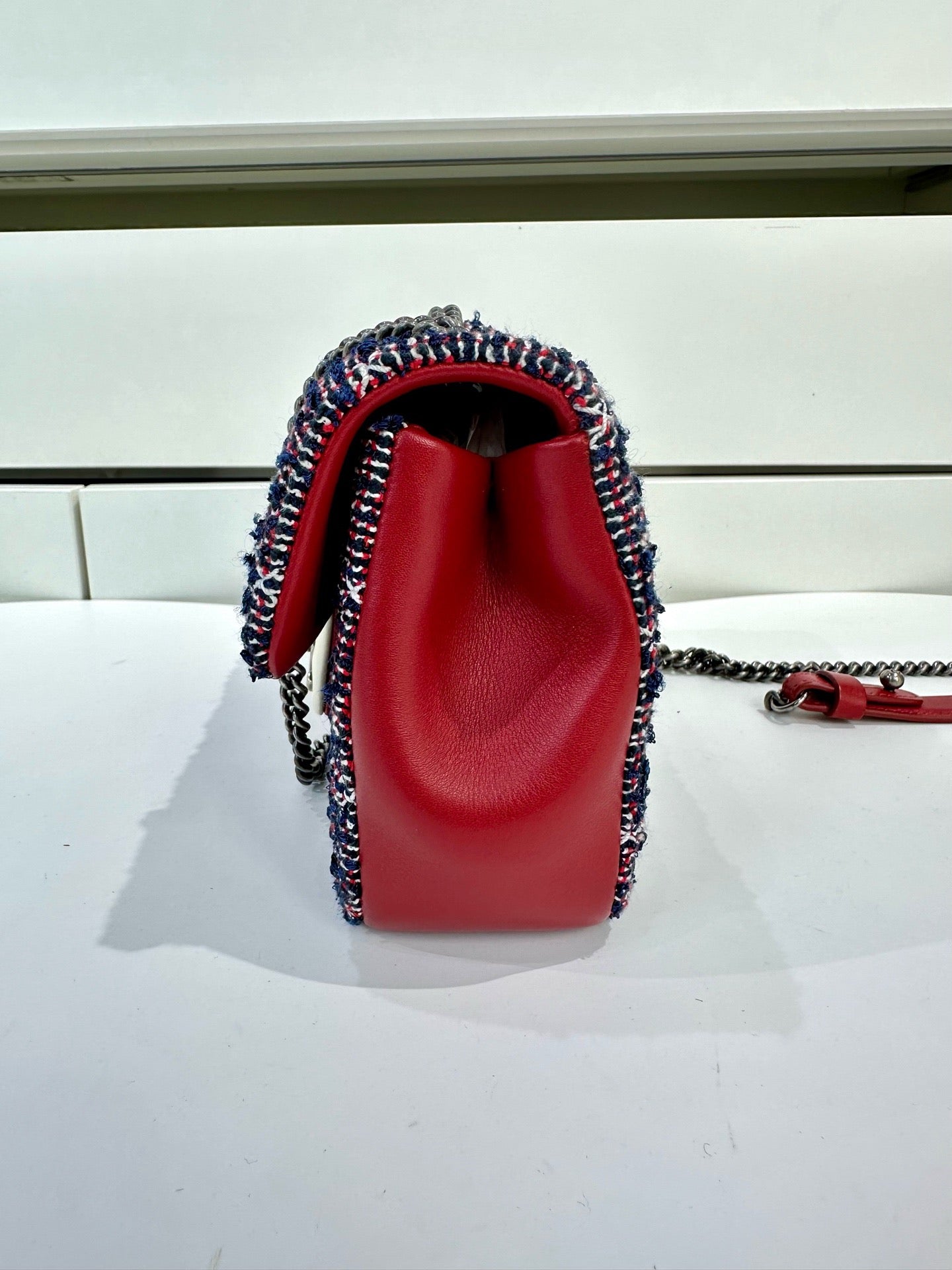 Chanel - Classic Flap - Tweed - Multicolour - (small)