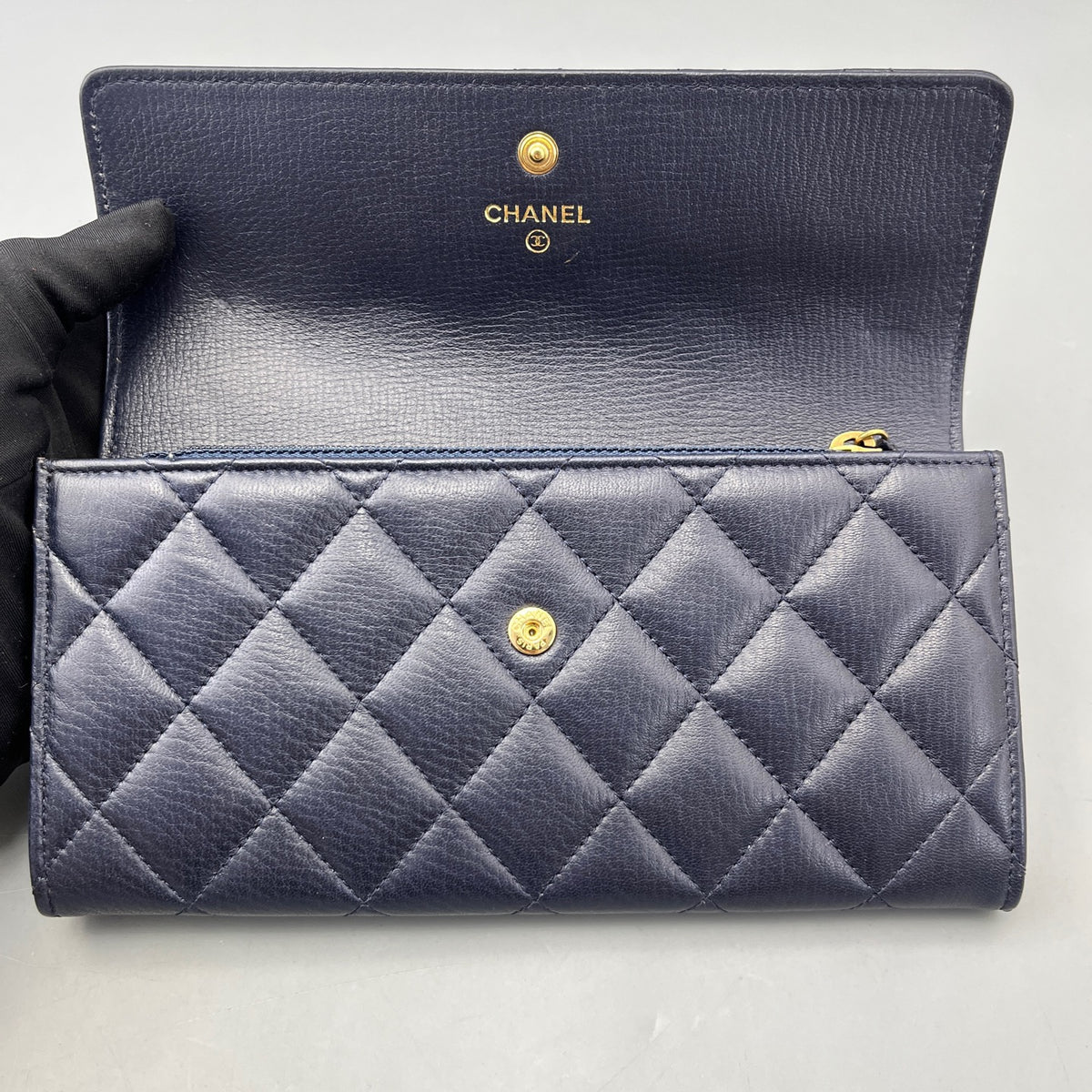 Chanel - Classic Flap Wallet - Leather - Navy