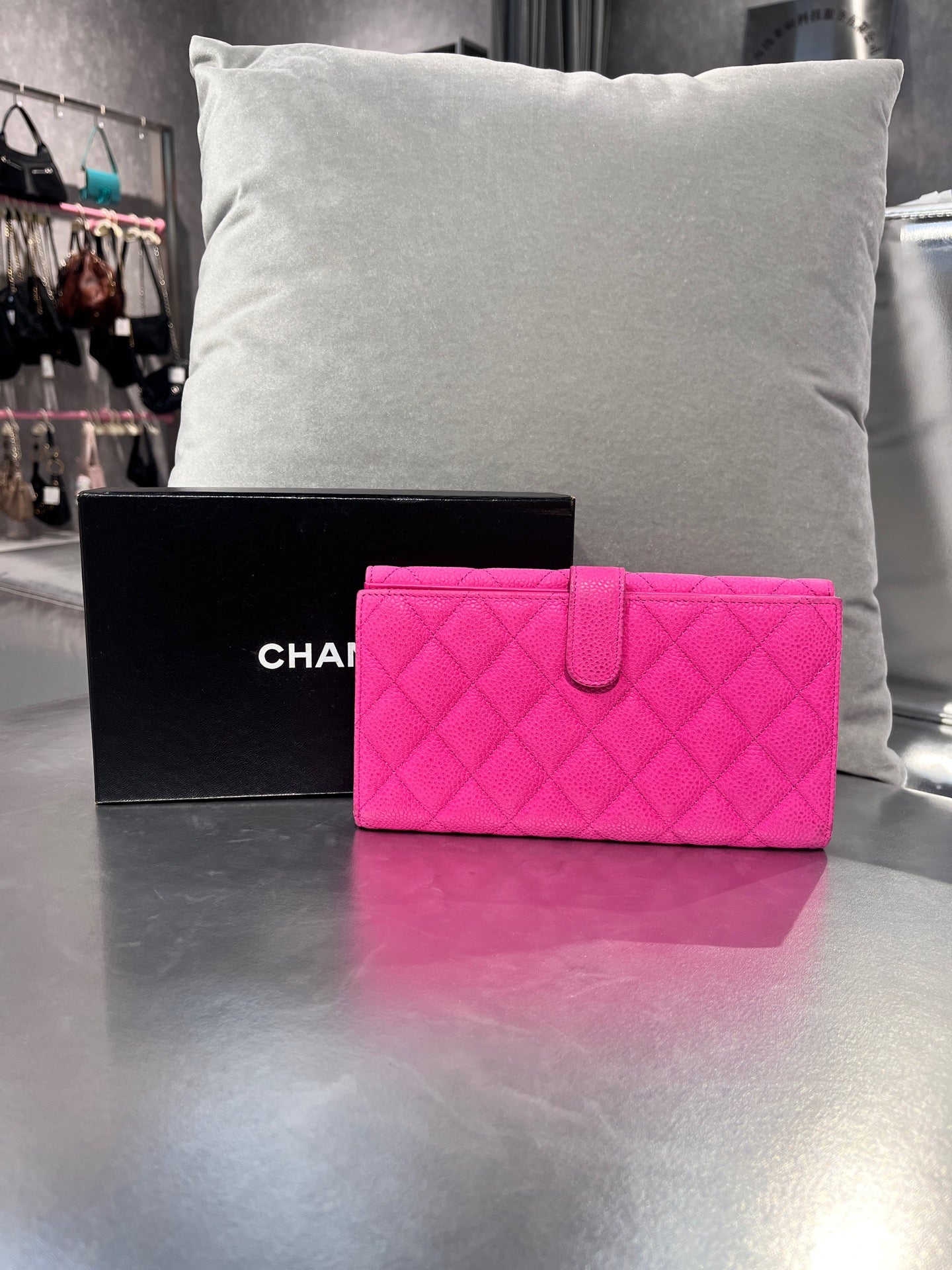 Chanel - Classic Flap Wallet - Leather - Pink