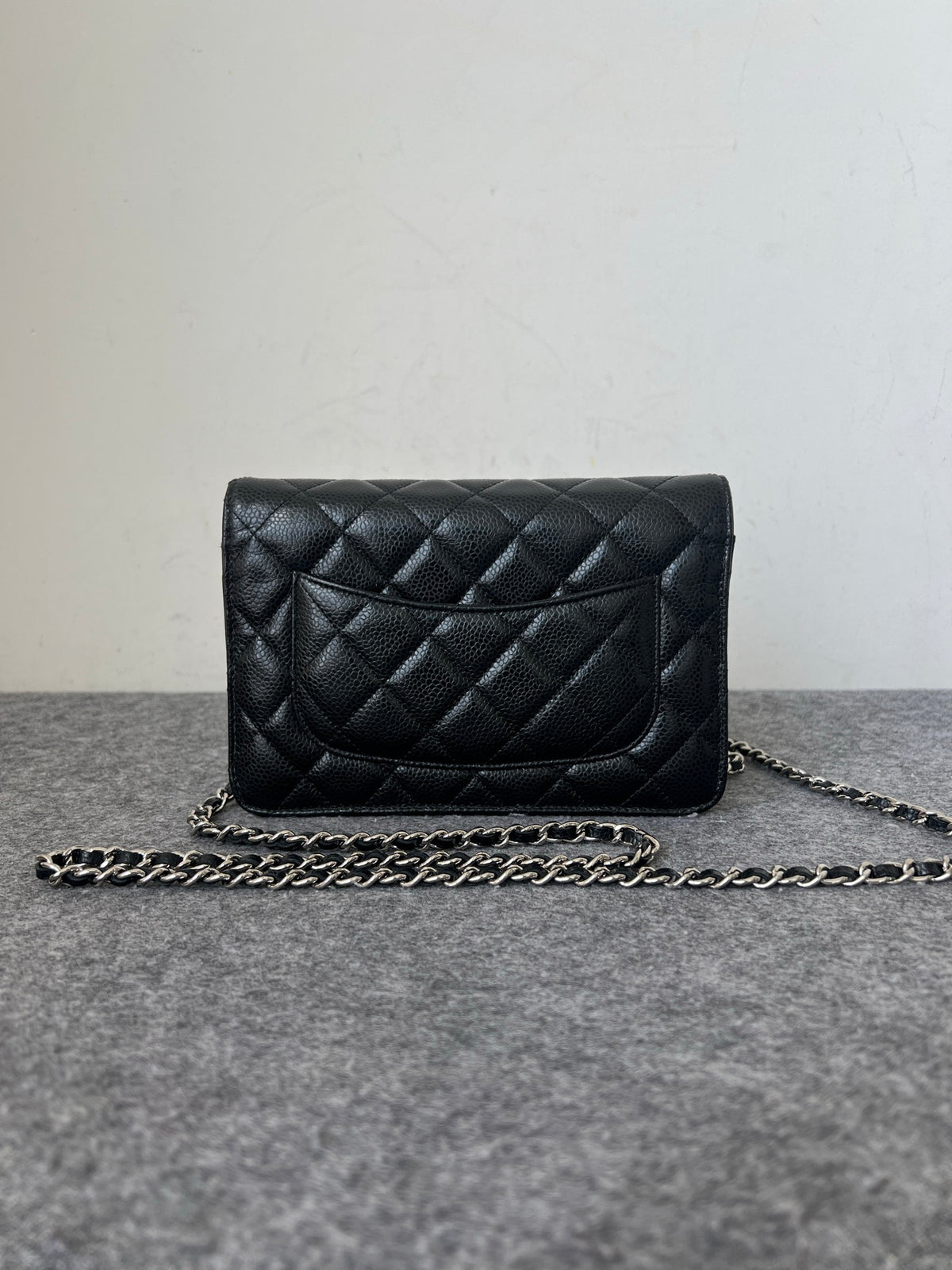 Chanel - Classic Flap Wallet on Chain - Leather - Black - (mini)