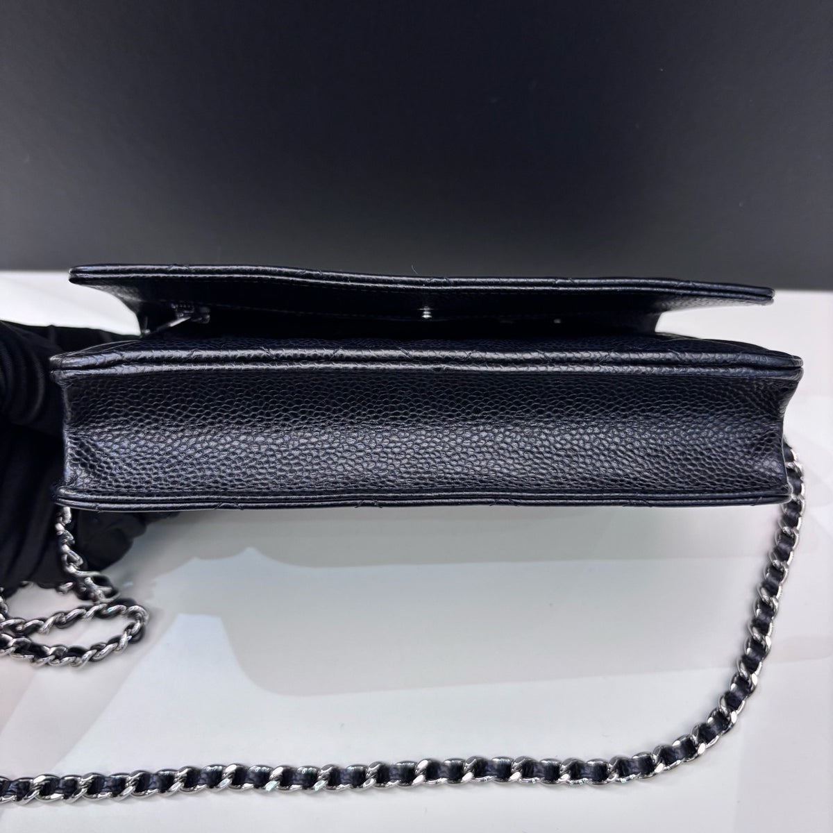 Chanel - Classic Flap Wallet on Chain - Leather - Black - (mini)