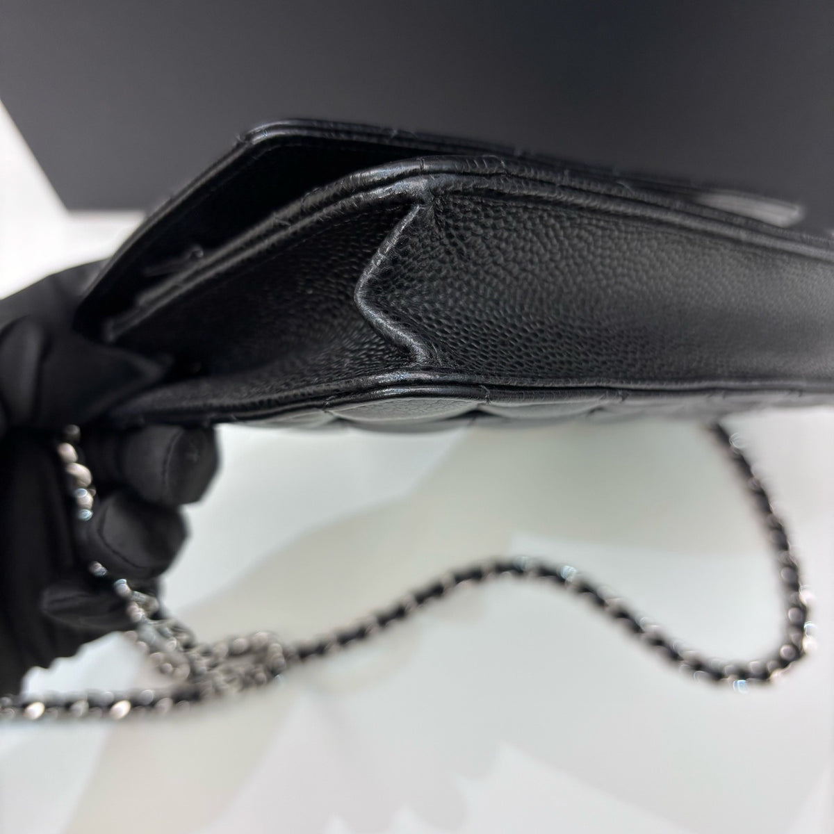 Chanel - Classic Flap Wallet on Chain - Leather - Black - (mini)