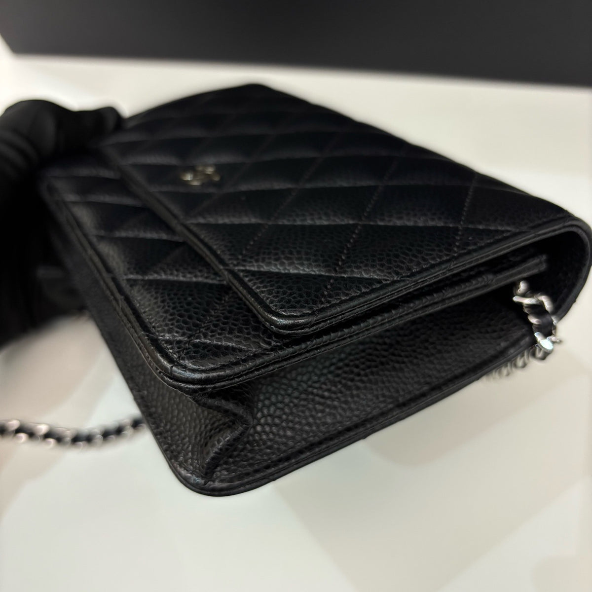 Chanel - Classic Flap Wallet on Chain - Leather - Black - (mini)