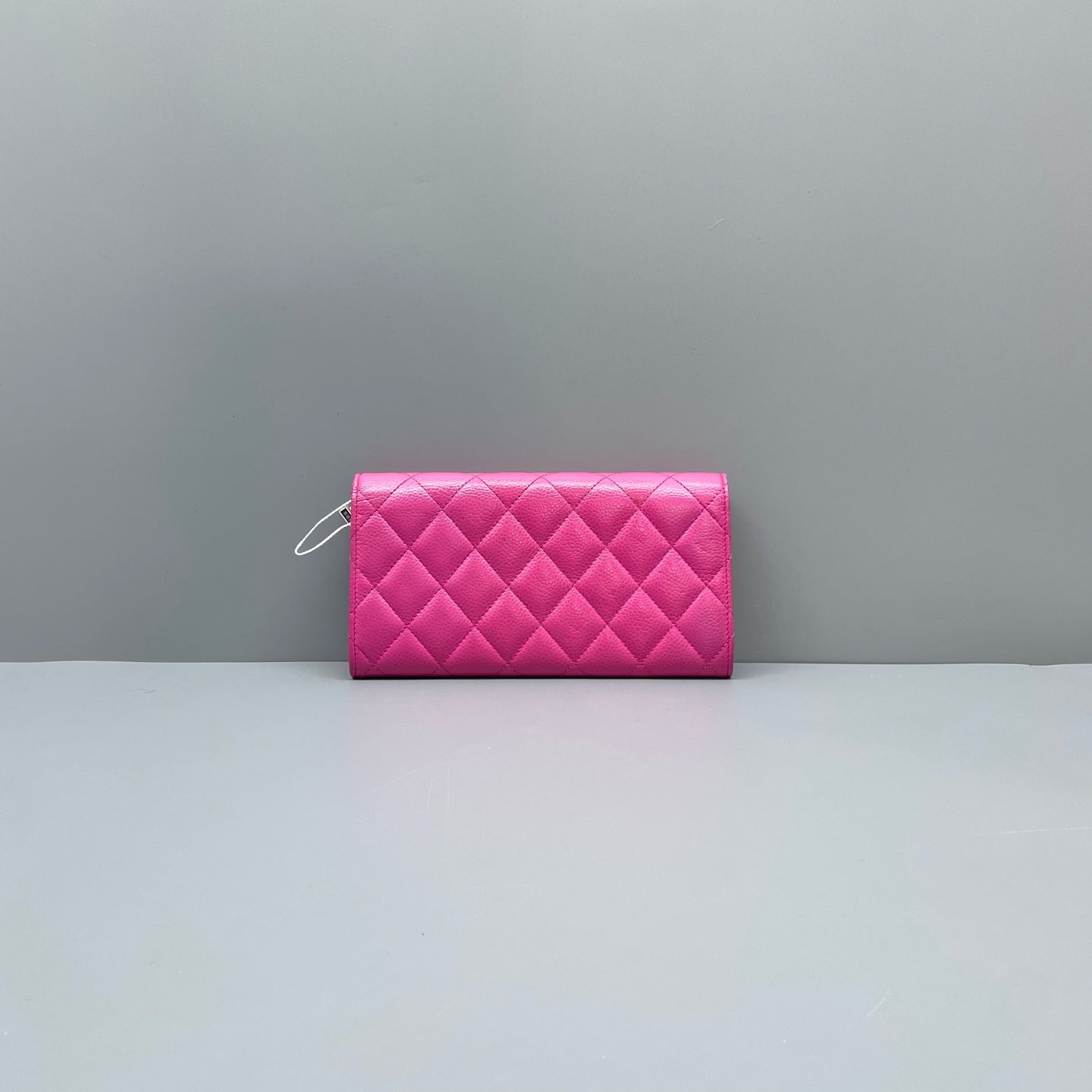 Chanel - Classic Quilted Long Flap Wallet - Grained leather - Pink - (medium)