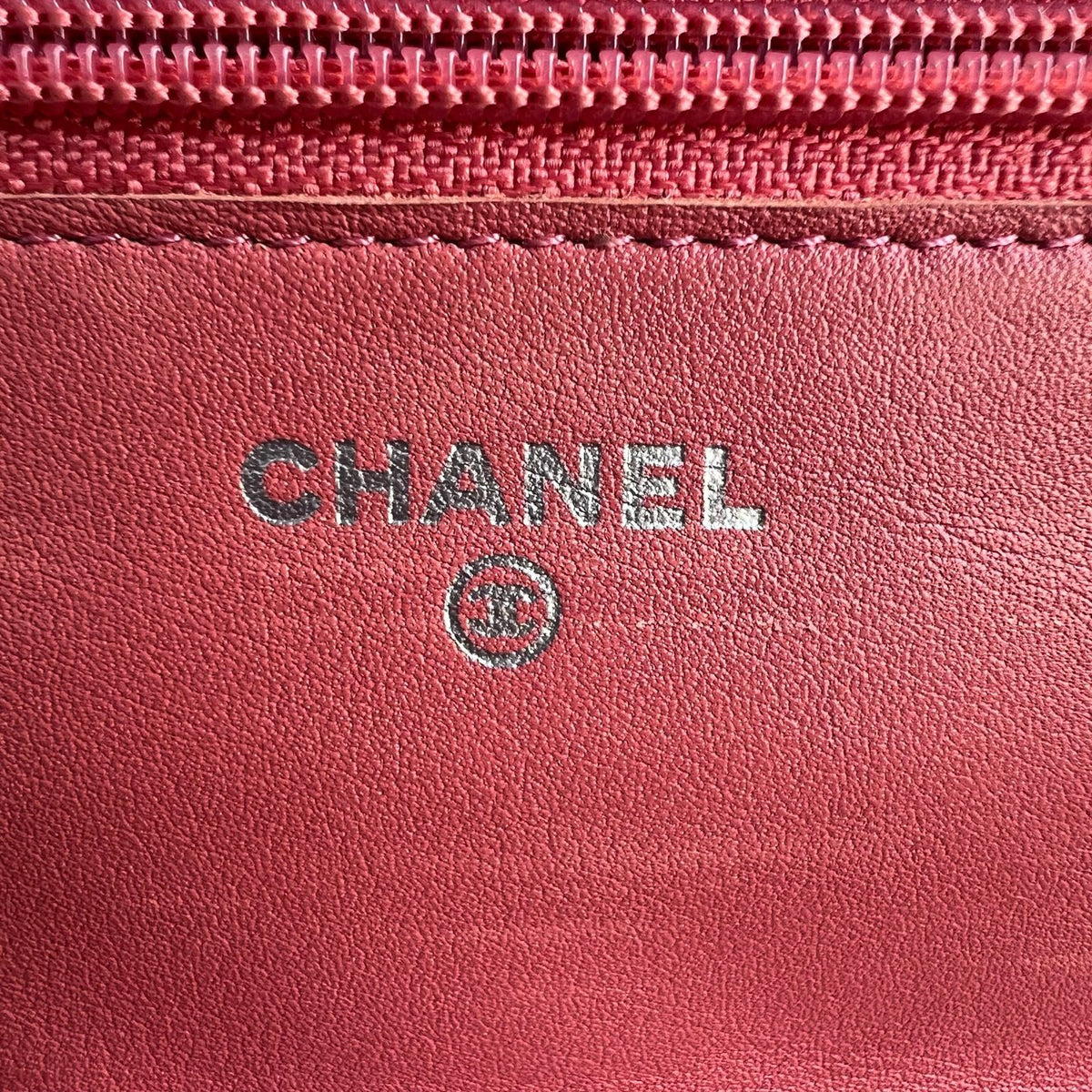 Chanel - Classic Wallet on Chain - Patent leather - Orange - (mini)