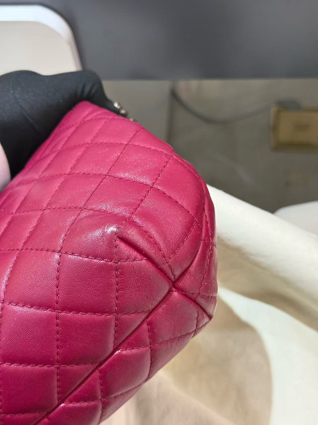 Chanel - Cloud Bag - Lambskin leather - Burgundy - (small)