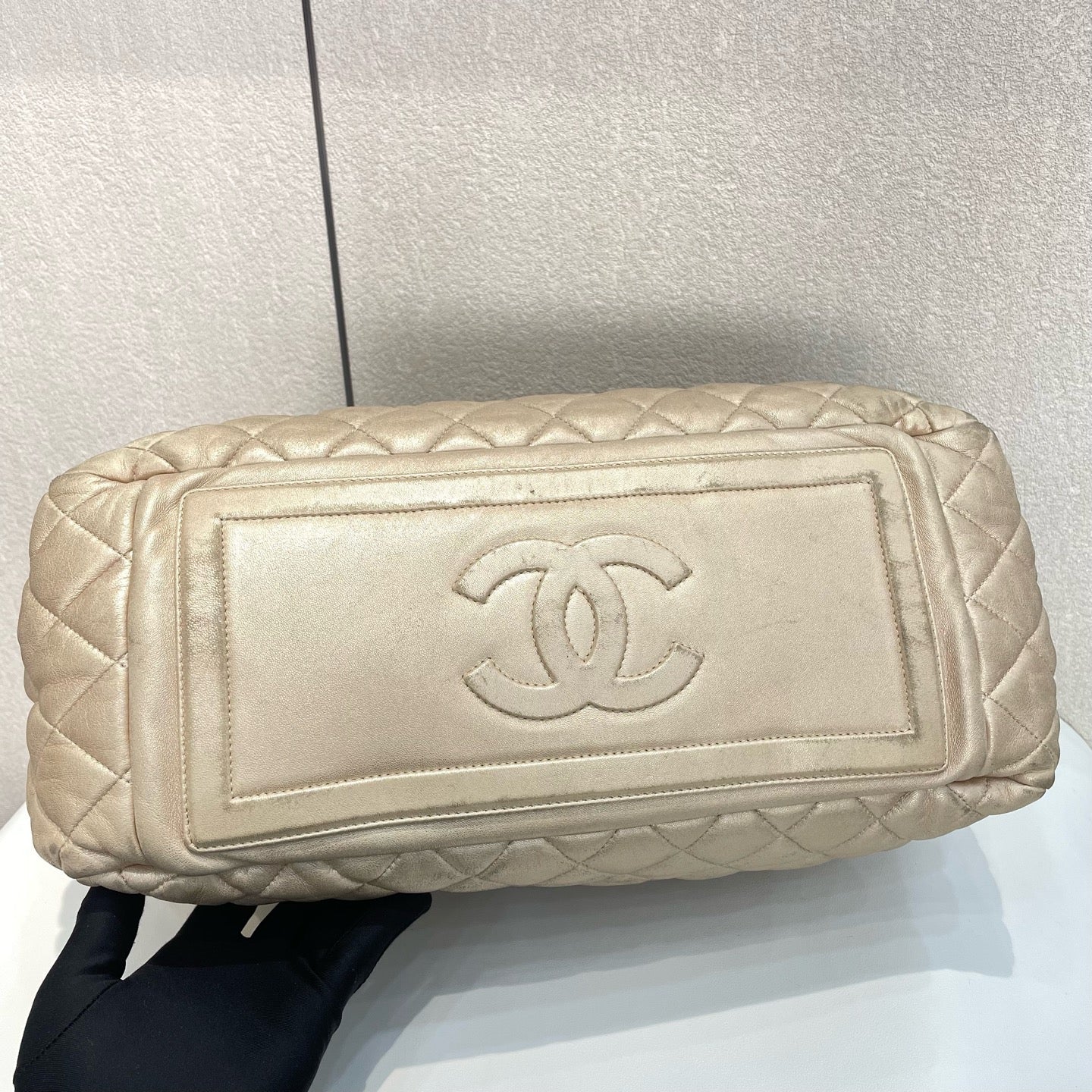 Chanel - Coco Cocoon - Leather - Beige - (large)