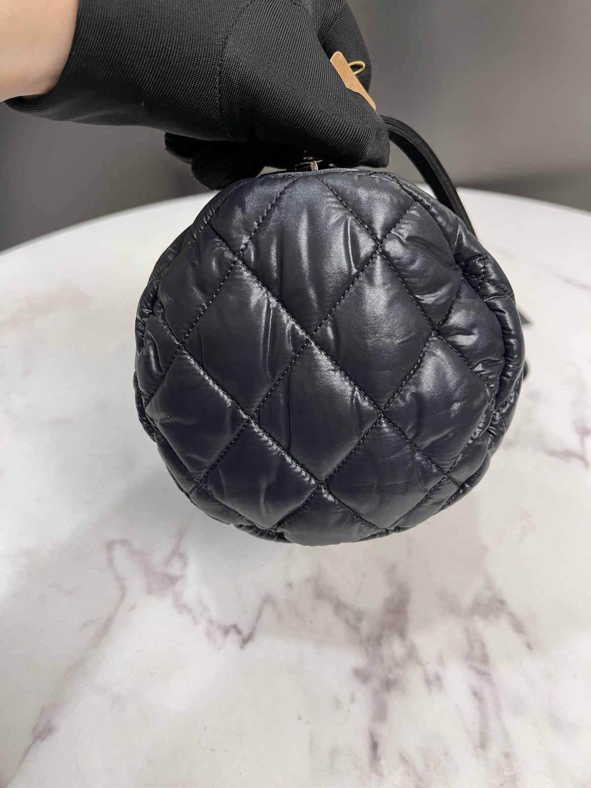 Chanel - Coco Cocoon - Synthetic - Black - (medium)