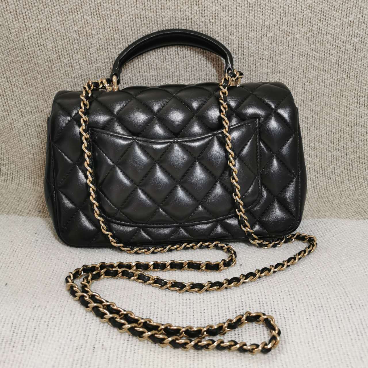 Chanel - Coco Handle - Leather - Black - (mini)