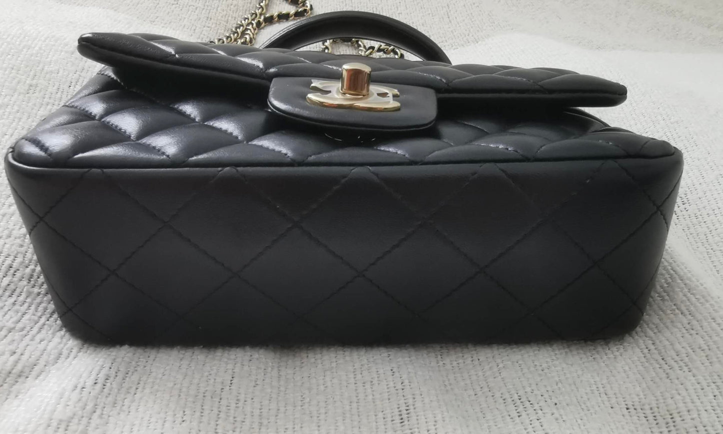 Chanel - Coco Handle - Leather - Black - (mini)