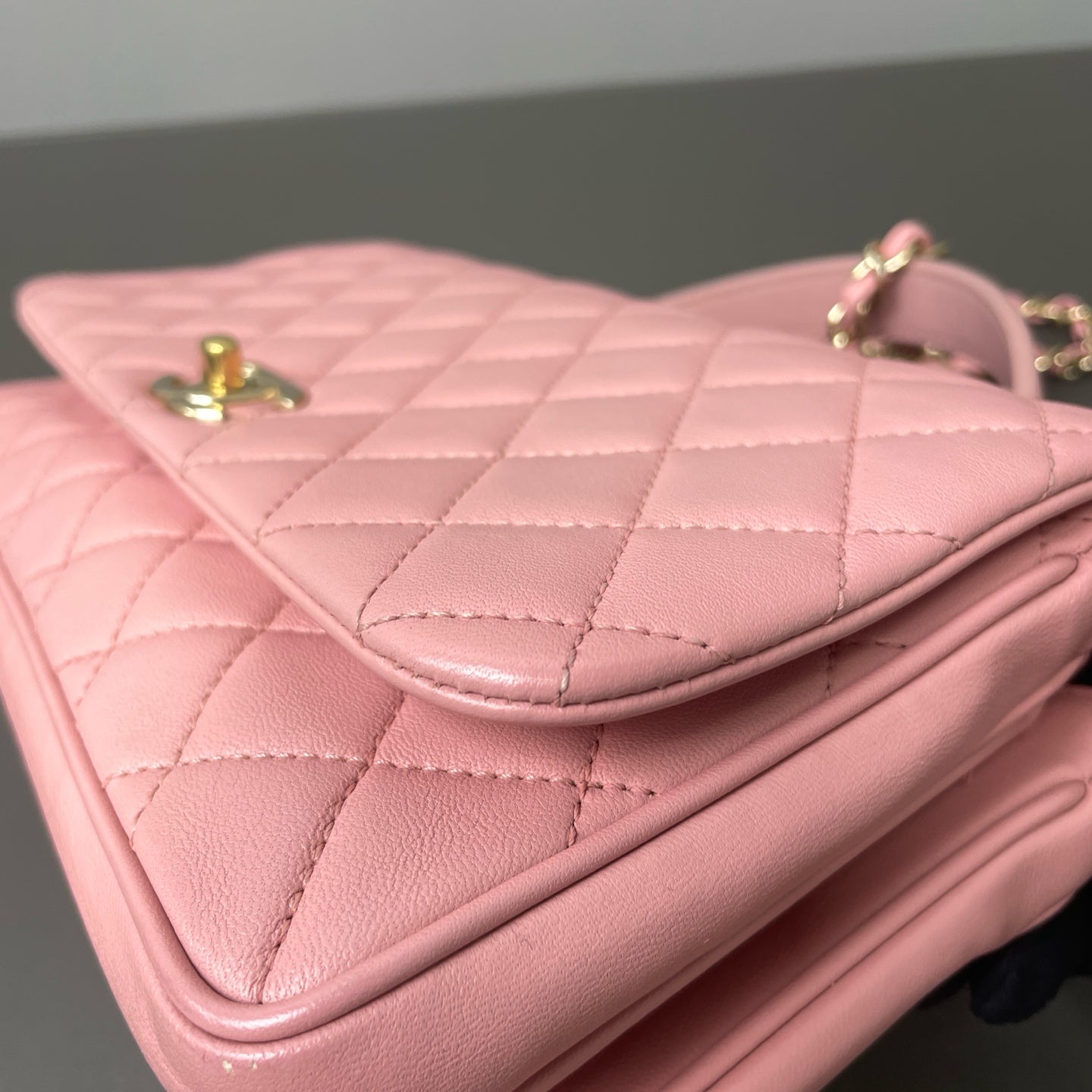 Chanel - Coco Handle - Leather - Pink - (mini)