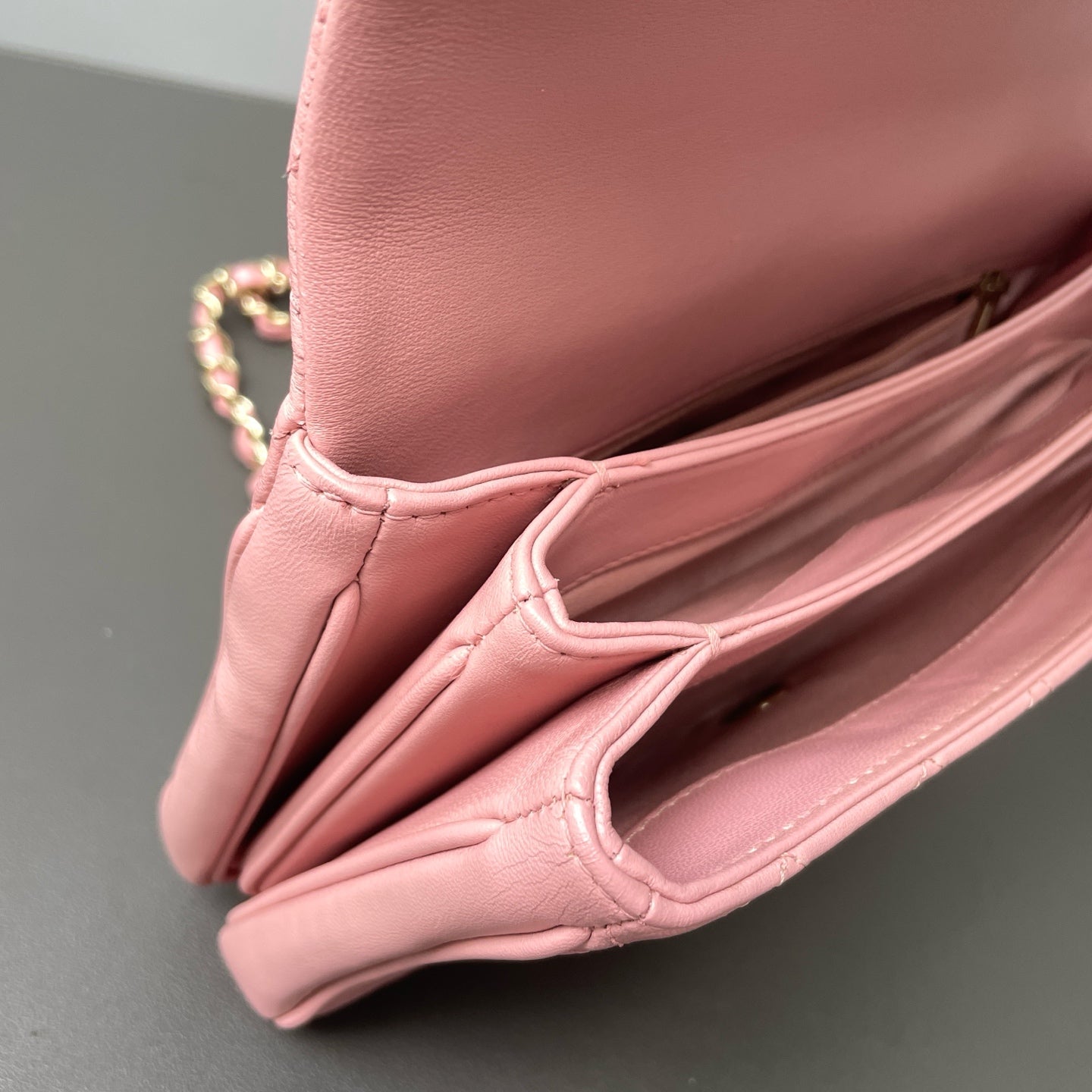 Chanel - Coco Handle - Leather - Pink - (mini)