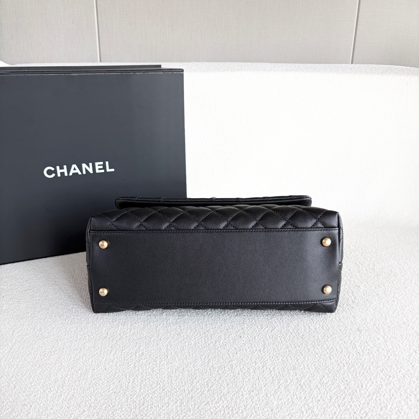 Chanel - Cocohandle - Leather - Black - (medium)