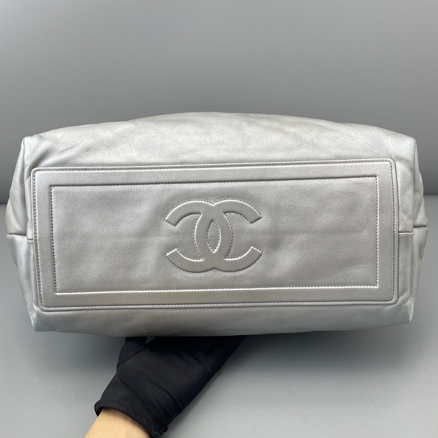 Chanel - Cocoon - Leather - Silver - (large)