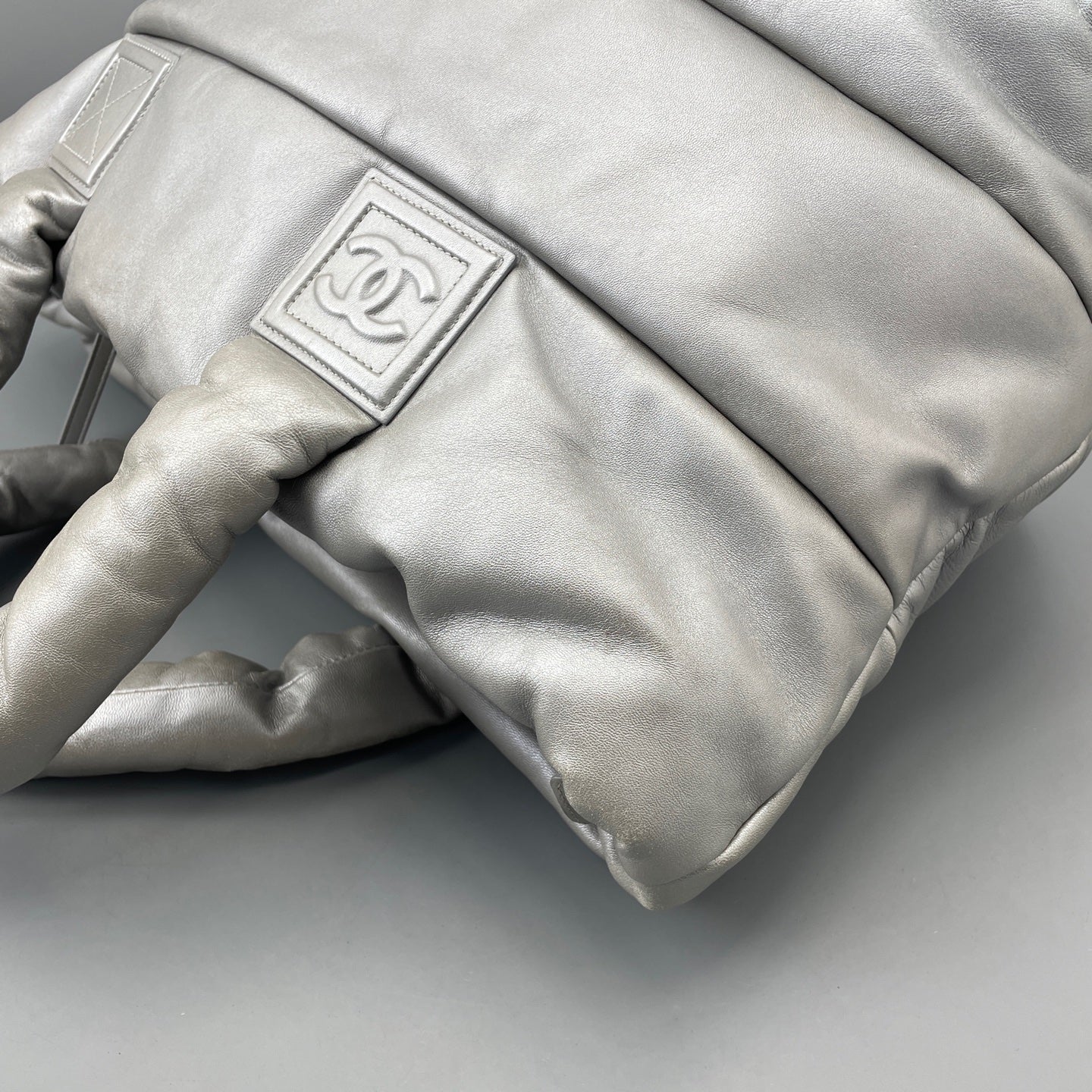Chanel - Cocoon - Leather - Silver - (large)