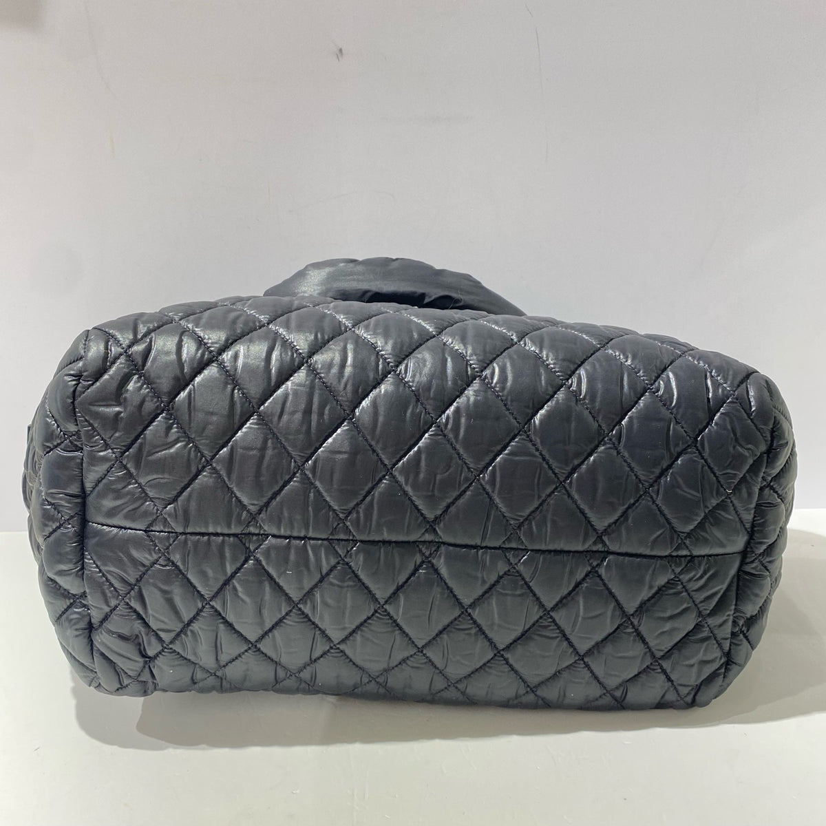 Chanel - Cocoon - Polyester - Black