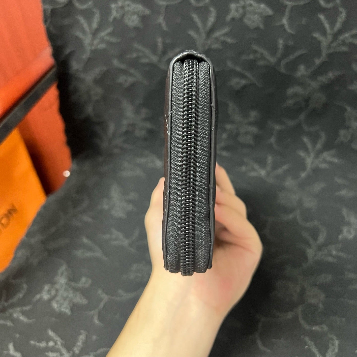 Chanel - Combon Wallet - Leather - Black - (Other)