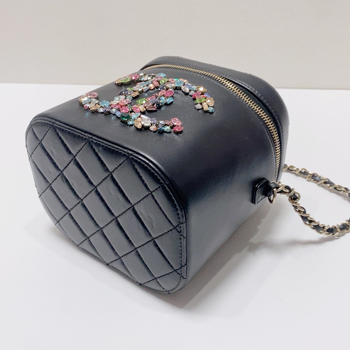 Chanel - Cosmetic Vanity Case - Lambskin leather - Black - (small)