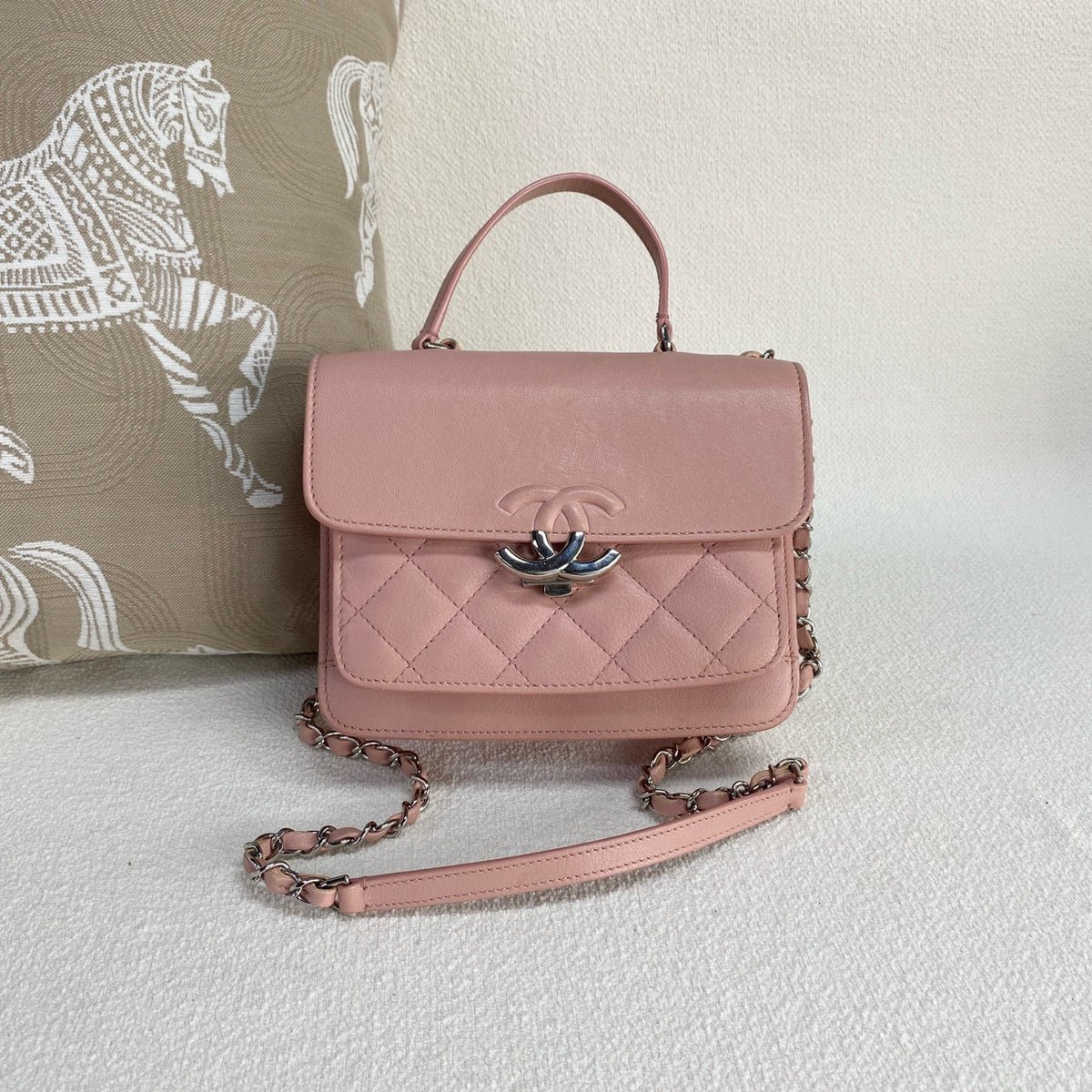 Chanel - Cuba Series Messenger Bag - Leather - Pink - (mini)