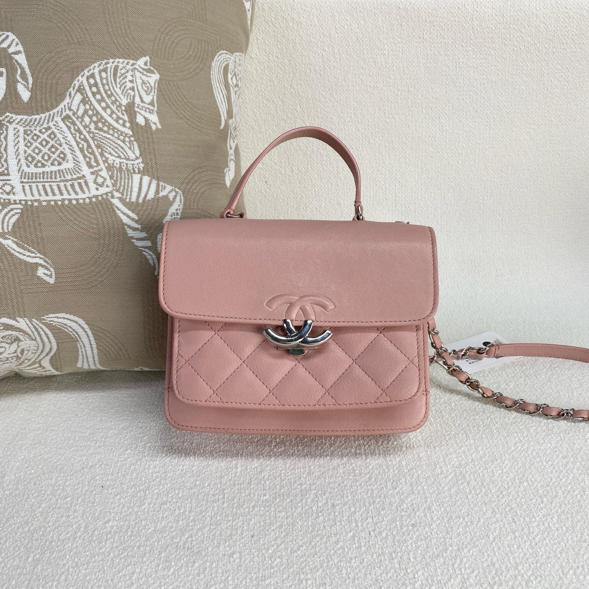 Chanel - Cuba Series Messenger Bag - Leather - Pink - (mini)